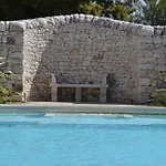 Artemisia Resort 